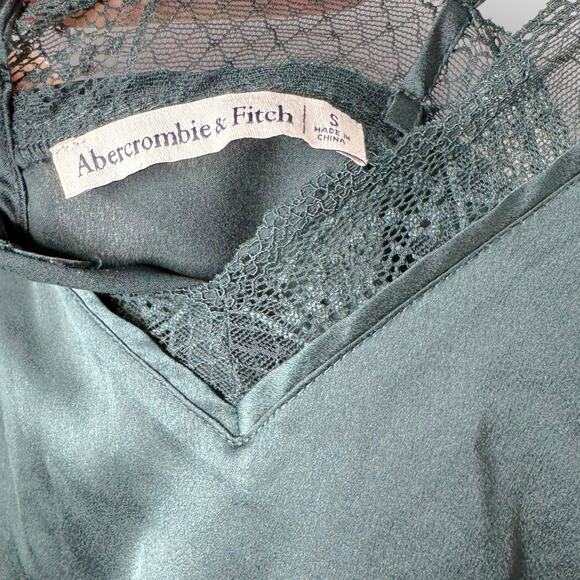 Abercrombie Satin Lace Cami Green Button Back Flowy Feminine Tank Top - Picture 3 of 7
